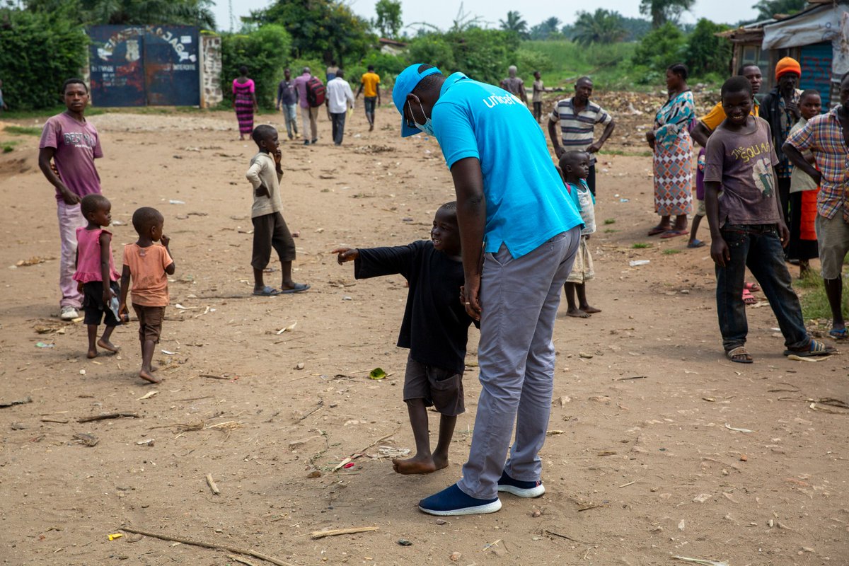 Alors que le monde célèbre aujourd’hui la #JournéeDeLaTerre, @UNICEF_Burundi continue d'agir pour protéger les enfants des conséquences dévastatrices des inondations causées par la montée des eaux du lac #Tanganyika. #PourChaquEnfant du #Burundi, un avenir meilleur.