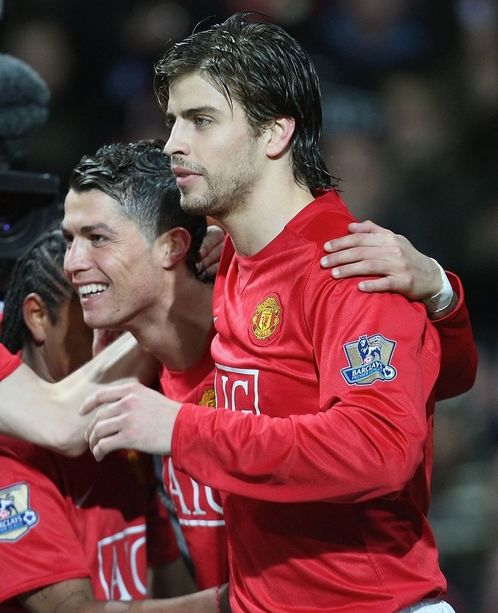 Gerard Piqué: The best player to play for Manchester United? “Cristiano Ronaldo.”