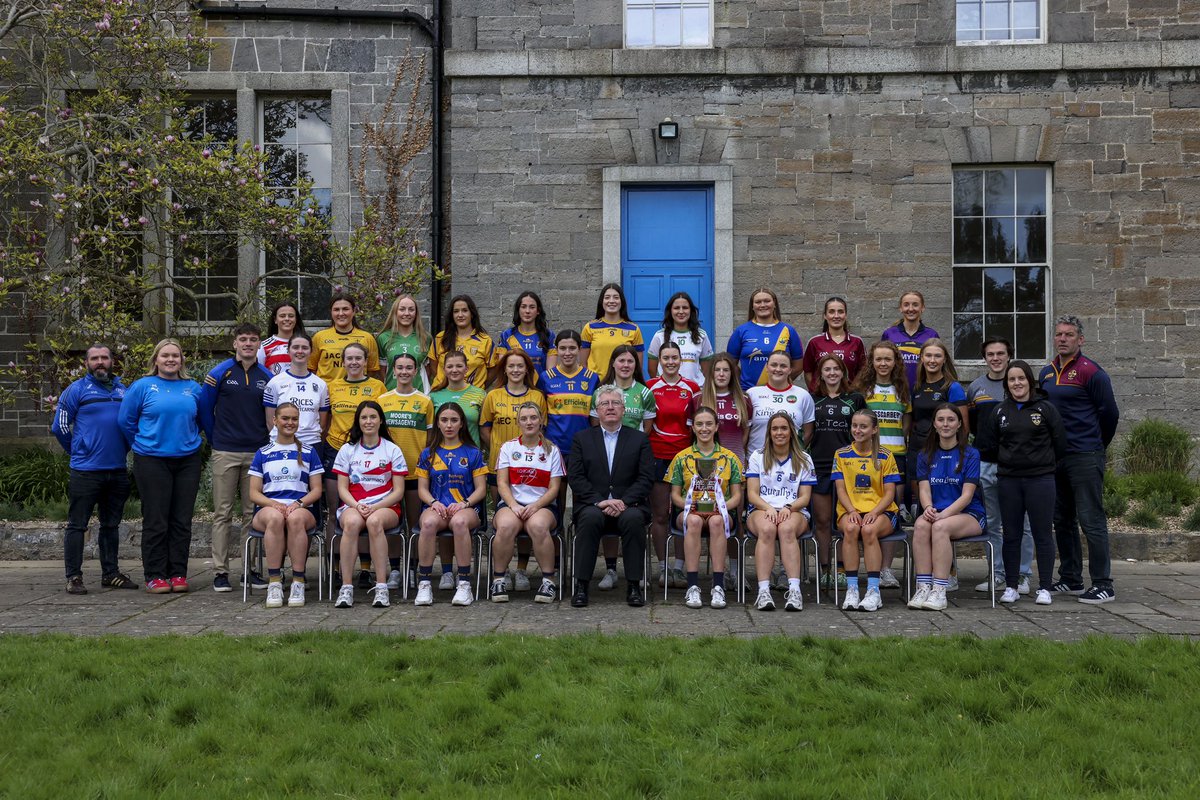 DCUDocEirGAA's tweet photo. It was great to present the @LadiesHEC Lagan Cup winning team with their medals this week in @DCU 

A fantastic group of students representing their clubs and families superbly as they reversed a narrow loss in last years final and this years league final. https://t.co/PXQMZxuz9V