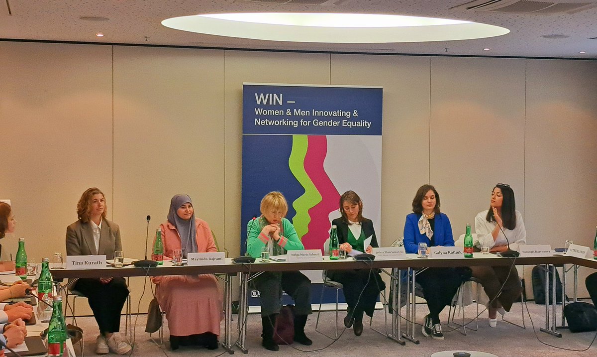 It is so inspiring to celebrate the voices & dreams of young women across @OSCE area! Impressive work by the Secretary General @HelgaSchmid_SG & @LScarpitta_OSCE in supporting women's inclusion in all peace efforts, including through launching Women's Peace Leadership Programme.