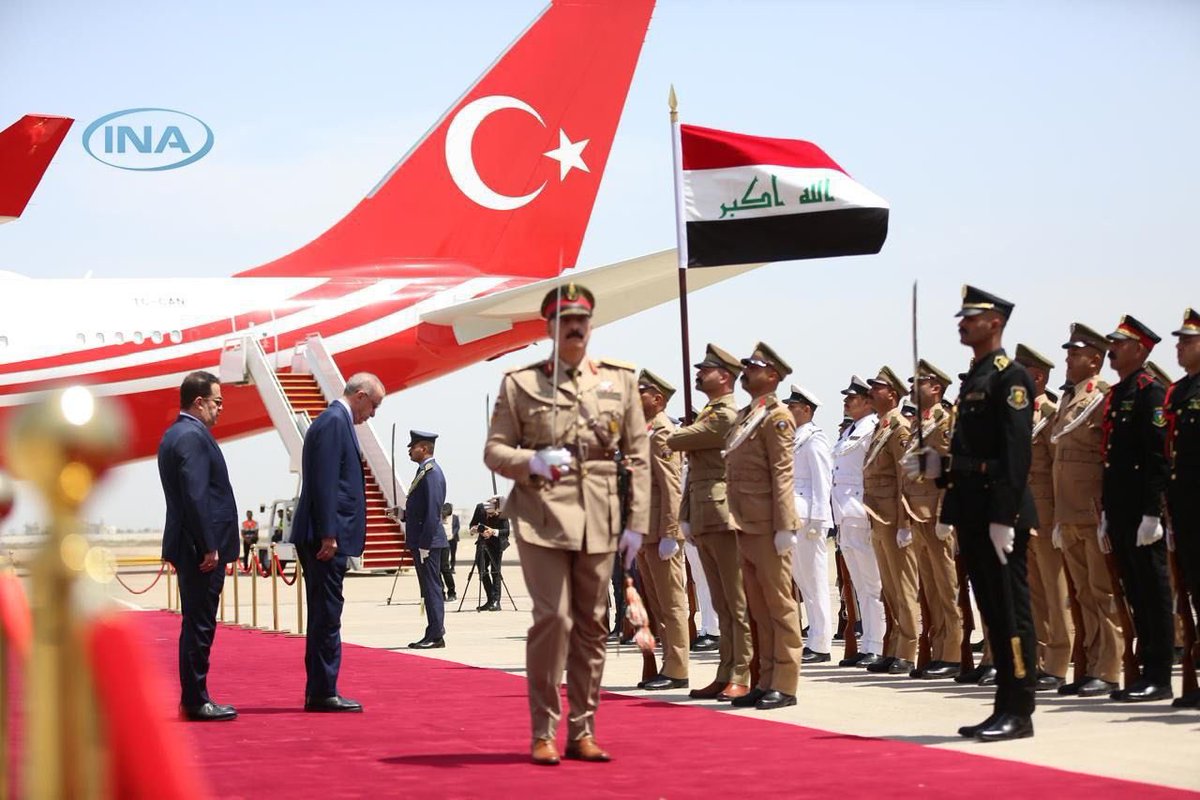 Turkish President @RTErdogan arrives in #Baghdad on his first visit to the Iraqi capital in 13 years. #Turkish state media lists huge delegation accompanying him including 8 ministers. Iraqi side says visit will include signing of a “strategic agreement” between the 2 countries;