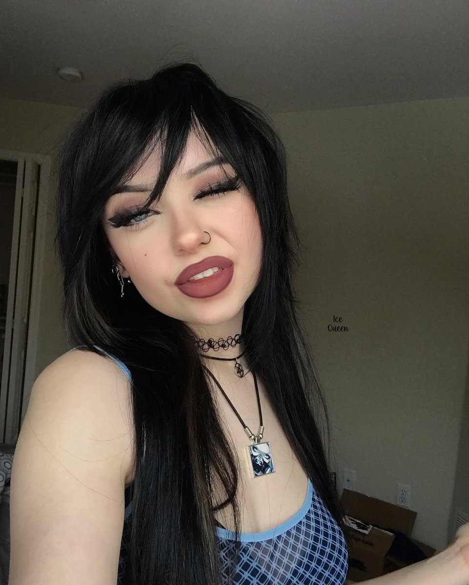 katrinaoms's tweet photo. I can do, I can do anything for you baby.
I'll be down for you baby.
lay all my cards out tonight, just call on me baby.
I'll be there in a hurry.
it's your move so baby, baby decide. https://t.co/pqvXAmAJNG