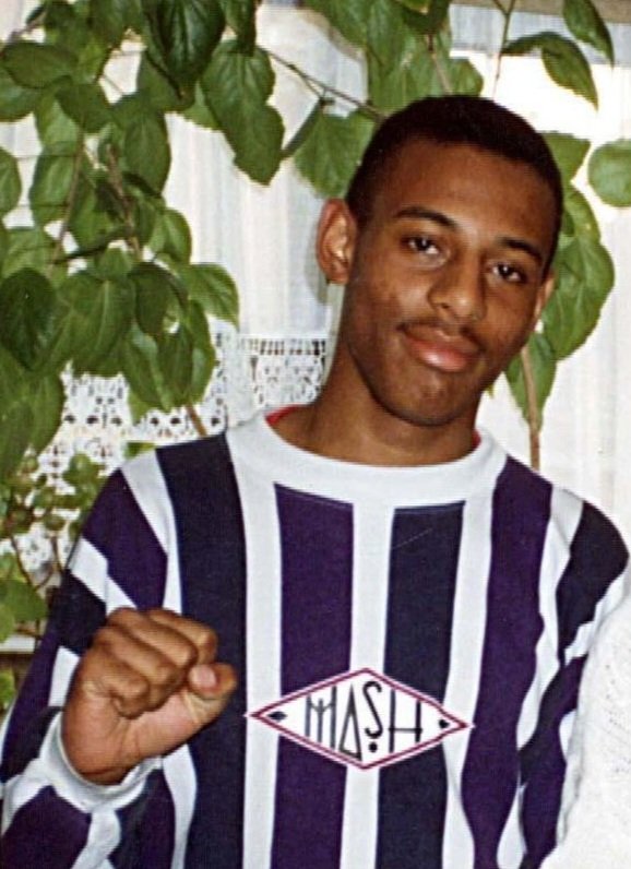 It's been 31 years today since Stephen Lawrence's life was brutally cut short.
Remembering him and his family today.
#stephenlawrence