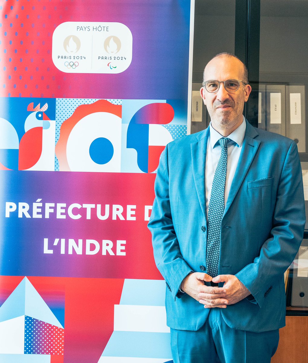 🧳🇫🇷 Aujourd'hui, nous sommes ravis d'accueillir Renaud Lassince, en qualité de directeur des services du cabinet du préfet de l'Indre. Nous lui souhaitons la bienvenue à préfecture et dans le département de l'Indre ! 👏🎉 #Indre #Bienvenue #préfecture