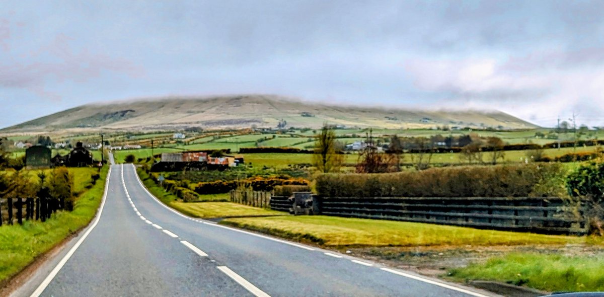 Knocklayde Mountain Armoy #NorthCoast #CausewayCoast #NorthernIreland @bbcweather @utv  @deric_tv #VMWeather @DiscoverNI  @LoveBallymena @EventsCauseway #Photography