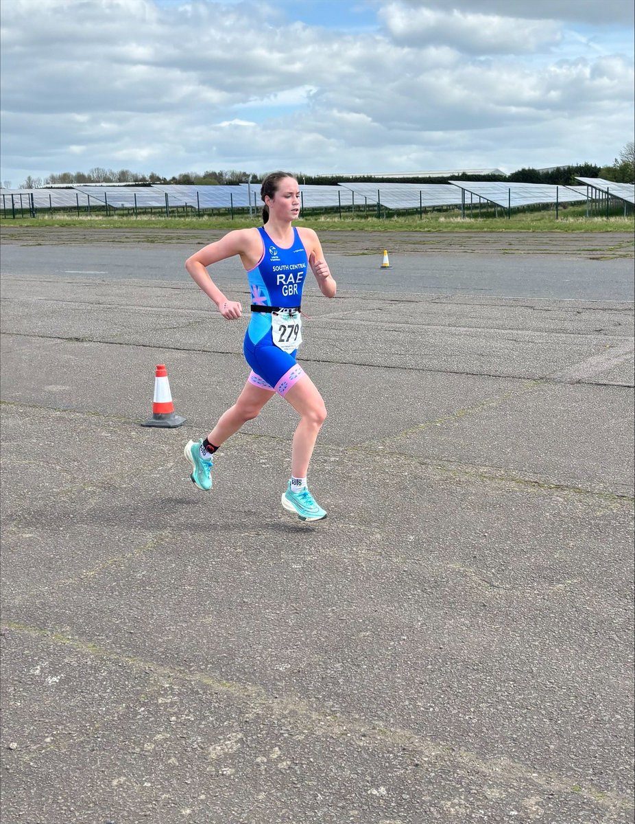 PipersSport's tweet image. Maddie kick started the tri season with the British triathlon performance assessment at the weekend where she came 13th overall in the Junior Age Category. Good luck for the rest of the season! We are very proud! #PipersSenior #PipersTalent #PipersInspire