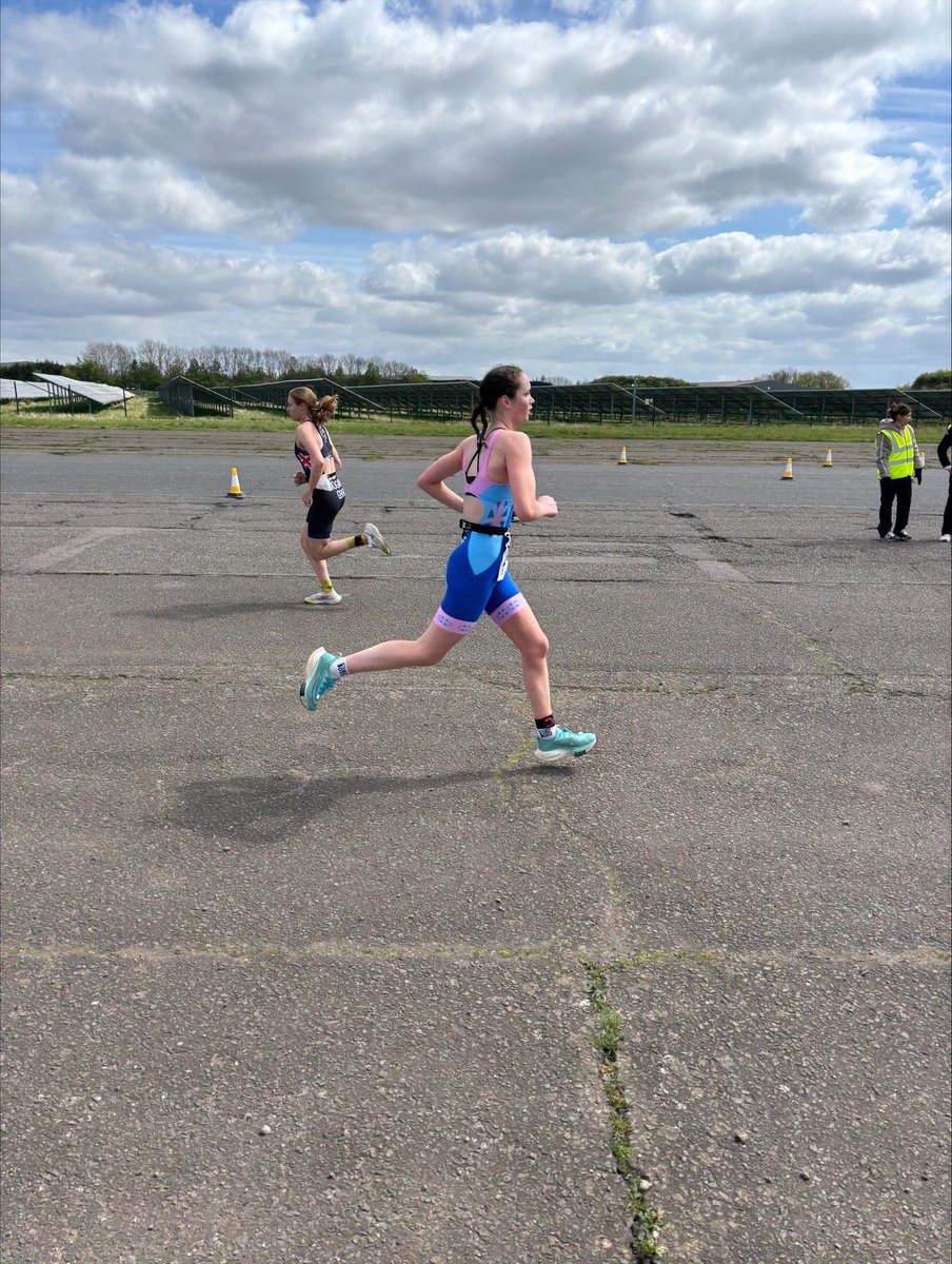 Maddie kick started the tri season with the British triathlon performance assessment at the weekend where she came 13th overall in the Junior Age Category. Good luck for the rest of the season! We are very proud! #PipersSenior #PipersTalent #PipersInspire