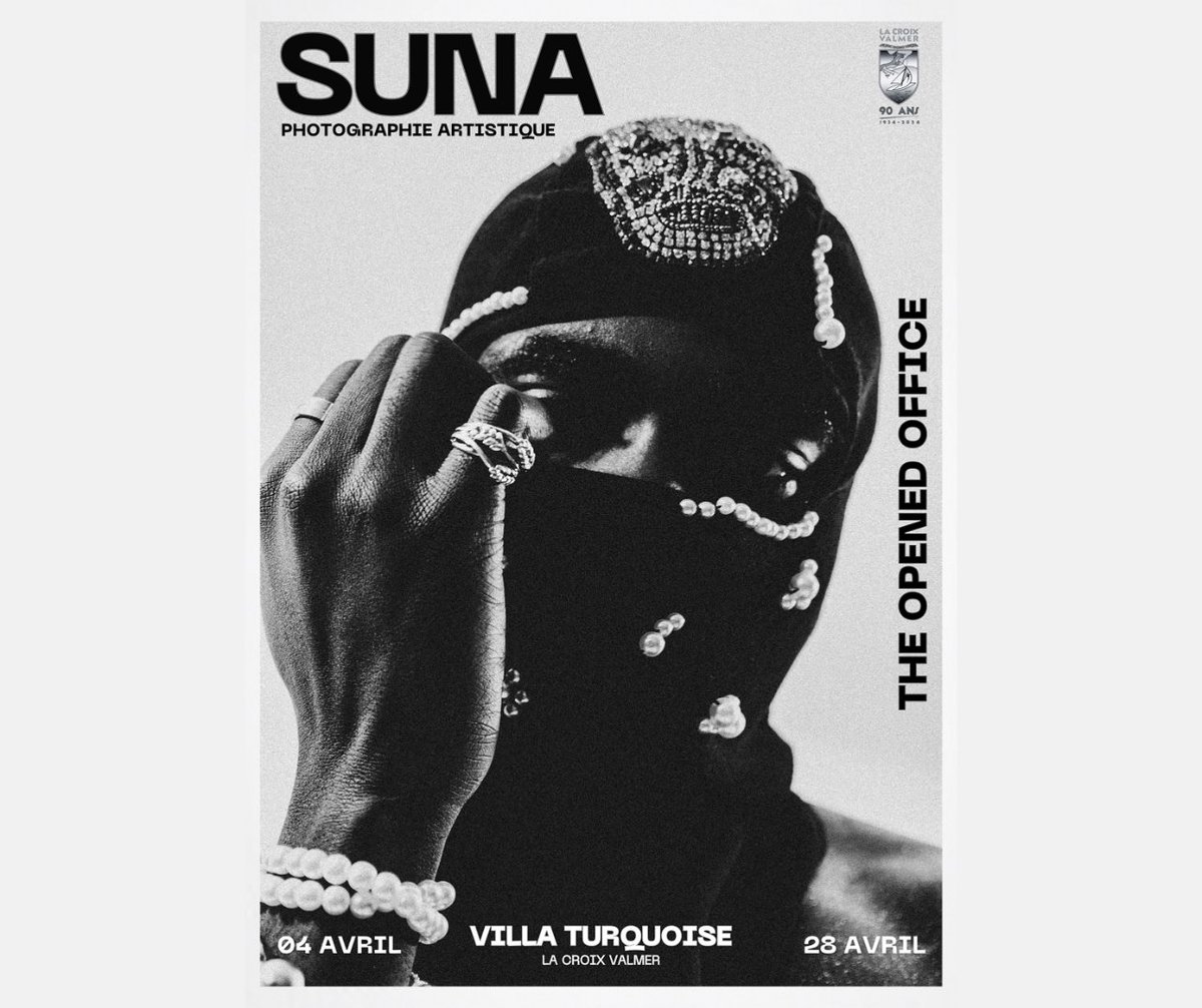 𝗘𝗫𝗣𝗢𝗦𝗜𝗧𝗜𝗢𝗡 𝙎𝙪𝙣𝙖 - 𝙋𝙝𝙤𝙩𝙤𝙜𝙧𝙖𝙥𝙝𝙞𝙚 𝙖𝙧𝙩𝙞𝙨𝙩𝙞𝙦𝙪𝙚 SUNA est un artiste photographe qui vous dévoilera son univers à travers ses photographies argentique et numérique de mode.  📆 𝙳𝚞 𝟶𝟺 𝙰𝚟𝚛𝚒𝚕 𝚊𝚞 𝟸𝟾 𝙰𝚟𝚛𝚒𝚕, Villa Turquoise