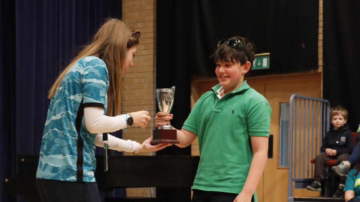 We were very pleased to award the House Quiz trophy for 2024 to Jervaulx, collected here by their team captain. A great achievement - well done to all involved! 💛🏆💛