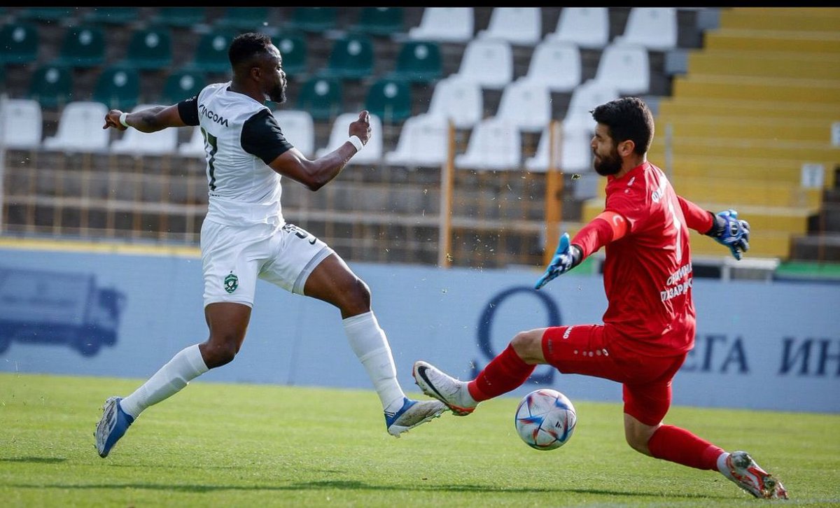 🇬🇭 Bernard Tekpetey grabbed a brace for Ludogorets in their 3-0 win over Hebar in the Bulgarian League over the weekend. 

#JoySports
