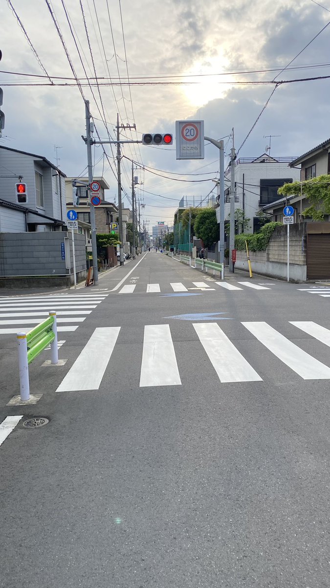DHO_0799's tweet photo. とりあえず聖地巡礼
#チャリカスママ #チャリカス #聖地巡礼 #道路交通法 #大田区 #池上 https://t.co/LKQUzyFZwn