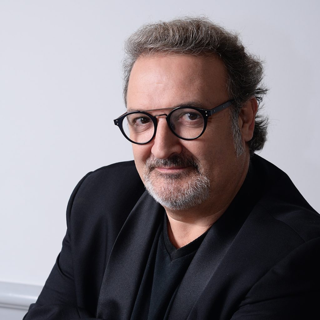 assaig_general's tweet photo. 📻 Aquest dimecres, a les 18h:

🔺Entrevistem @las_karamba amb actuació i @JosepFado_tenor i Laura Vila (@Centredesarria)

🔺Parlem dels concerts a la platja que formaran part de la Regata Cultural (@Orfeo_Catala, @OrquestraOBC @Liceu_cat)

 🔺El #MuseuDansat (@MuseuNac_Cat) https://t.co/f0d3rCYZP5