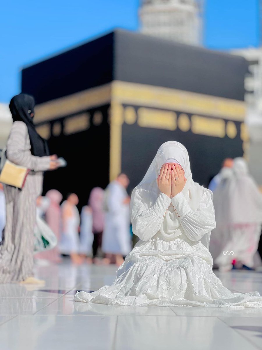 Alhamdhulillaah's tweet photo. رب إني لما أنزلت إلي من خير فقير

[Rabbi innī limā anzalta ilayya min khayrin faqīr]

My Lord! I am indeed needy of whatever good You may send to me https://t.co/aU7Fqwaz2o