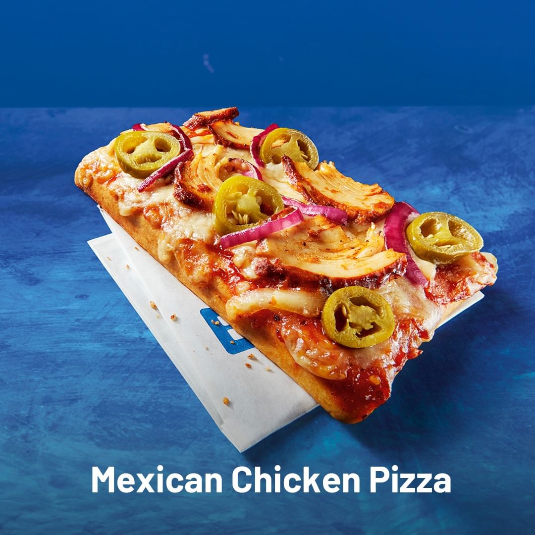 Can you take the heat?? 🥵🌶 Introducing the firey Mexican Chicken Pizza from @GreggsOfficial 🍕 Tag someone who would demolish this slice 👇
