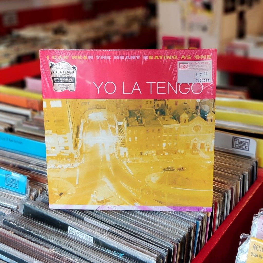Yo La Tengo's 'I Can Hear the Heart Beating As One' was released on April 22, 1997. A testament to their indie rock prowess, it seamlessly blends dreamy melodies with experimental twists.

#yolatengo #rock #indie #recordshop #music #vinyl #flashback #flashbackrecords