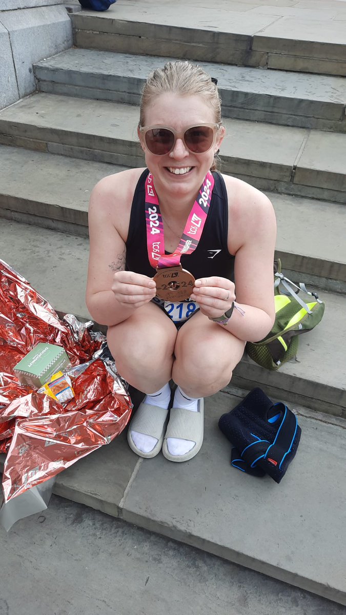 Vrogers0709's tweet photo. I did it! Yesterday I ran @LondonMarathon  to prove to myself that I can do hard things.
What an amazing experience it was too 🥳💪🏃‍♀️ https://t.co/rXvElbMR2a
