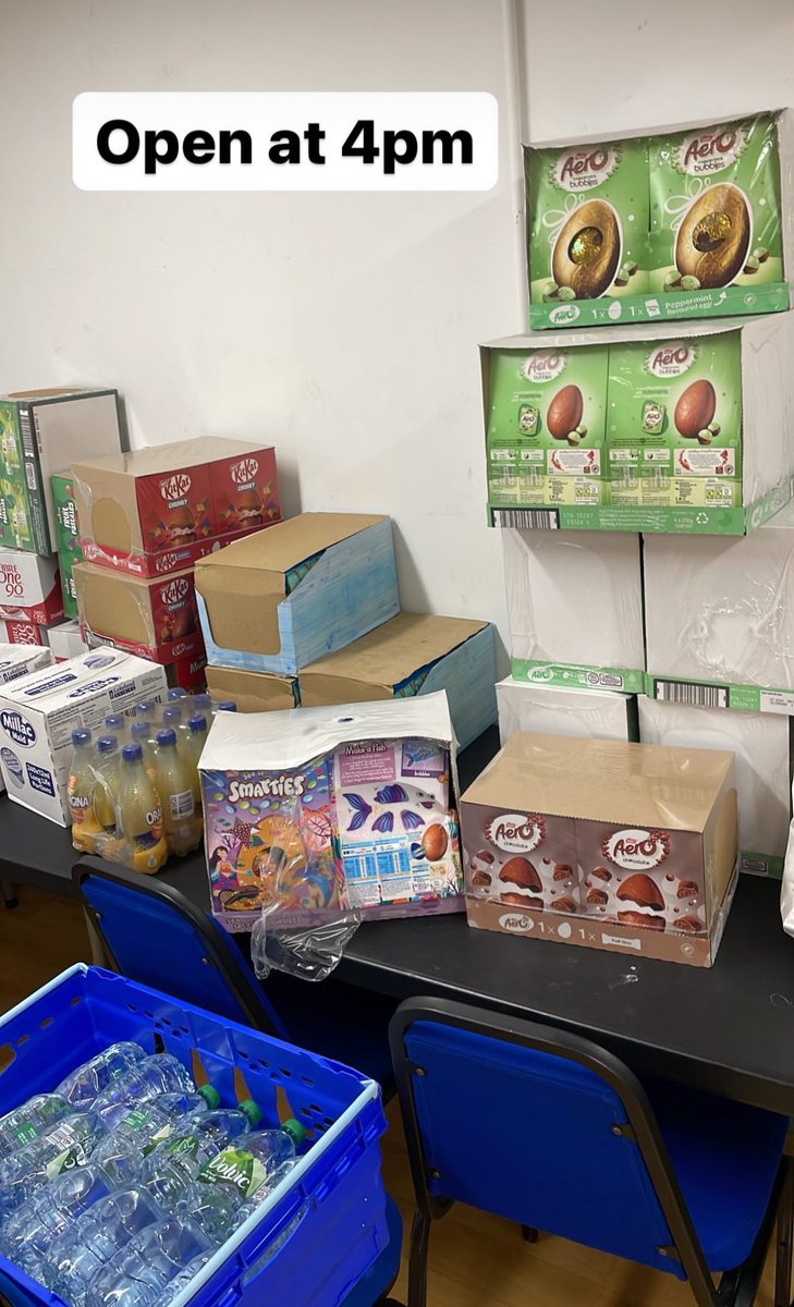 Student Pantry is open at 4pm today in Large Acoustic Room

Don’t forget your bag!