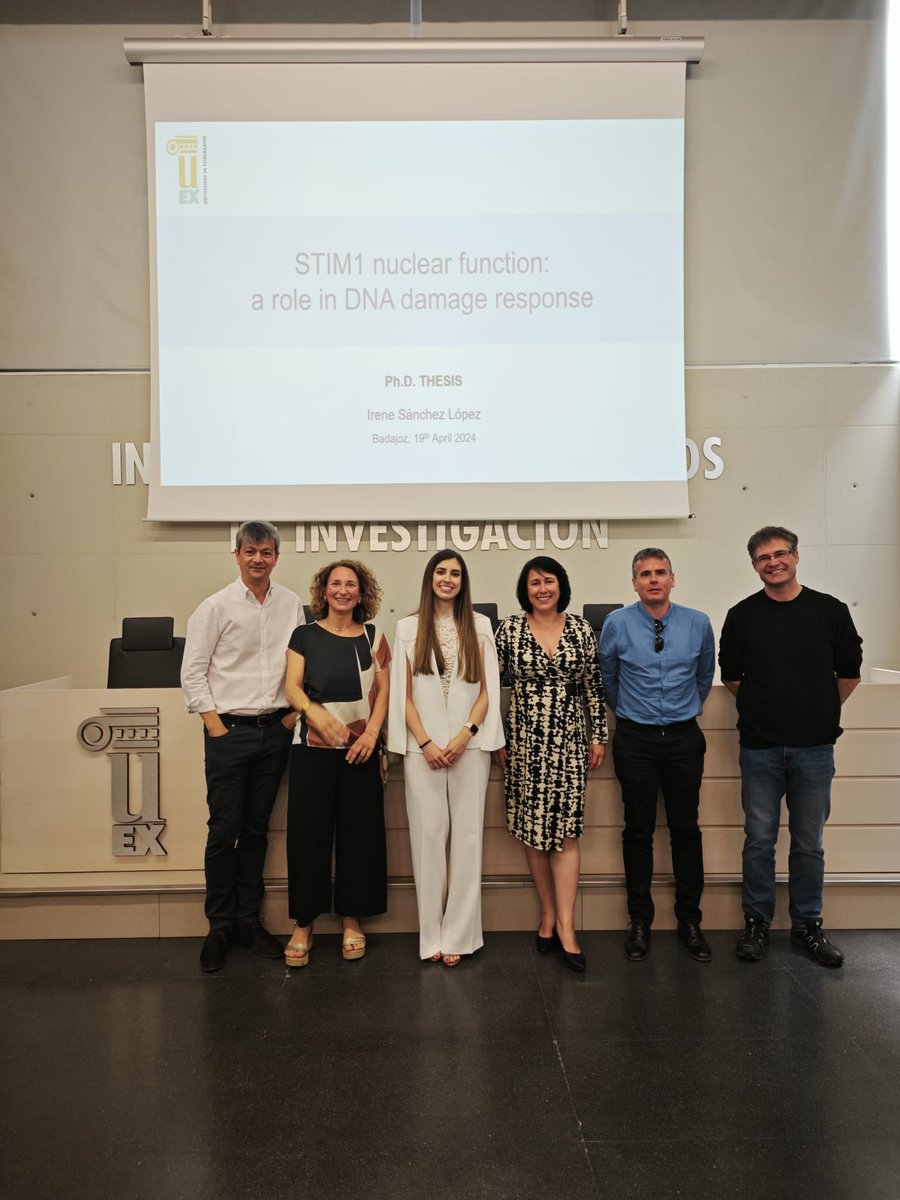 FJavier_Martin's tweet photo. Congratulations Irene Sanchez-Lopez on the successful defense of your doctoral thesis at @infouex. Your dedication and hard work are an inspiration for @CellSignalGroup. https://t.co/dYL9NQELye