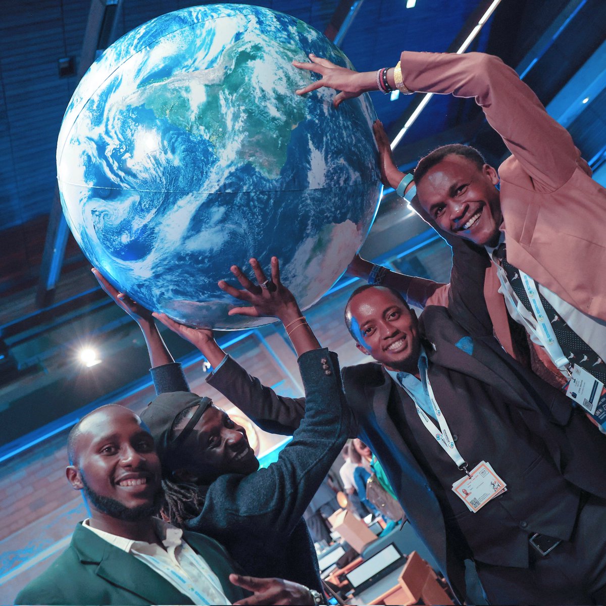 @victorhenu π°πͺ (@victorhenu) on Twitter photo Did you know? 8 million tons of plastic enter our oceans annually, wreaking havoc on ecosystems ππ³. Let's join forces for a greener future this #EarthDay2024 π ! The 'People vs Plastics' theme underscores the urgency to combat plastic pollution. #BreakFreeFromPlastic
πΈ:<a href="/UNEP/">UN Environment Programme</a> Did you know? 8 million tons of plastic enter our oceans annually, wreaking havoc on ecosystems ππ³. Let's join forces for a greener future this #EarthDay2024 π ! The 'People vs Plastics' theme underscores the urgency to combat plastic pollution. #BreakFreeFromPlastic
πΈ:<a href="/UNEP/">UN Environment Programme</a>