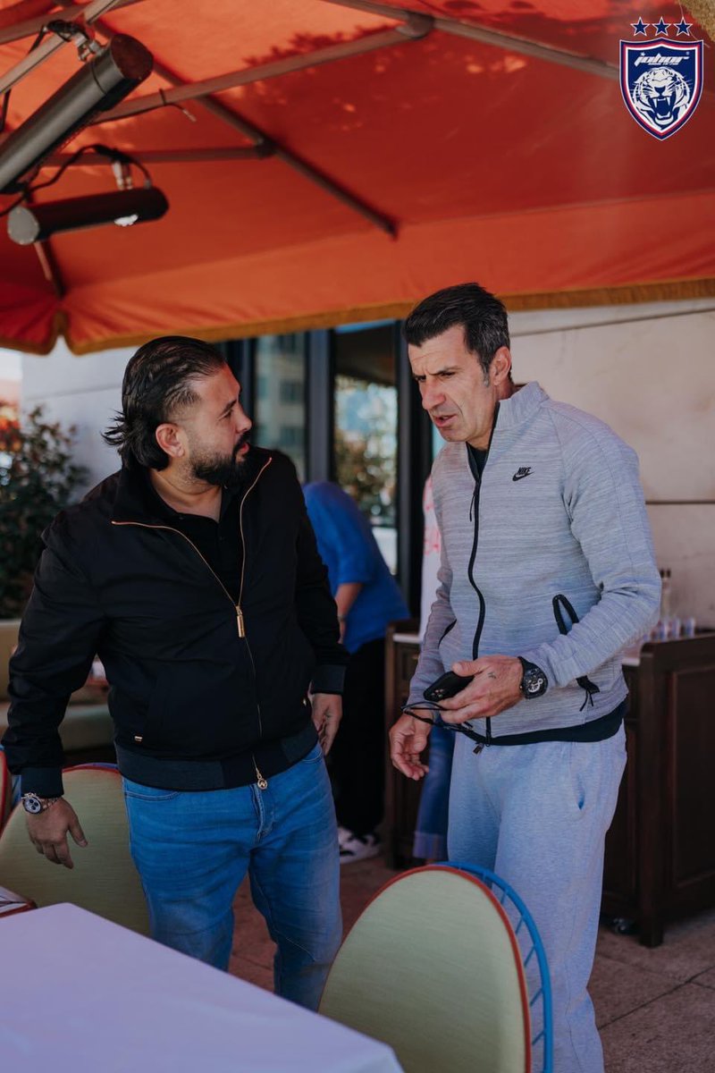 His Royal Highness Tunku Ismail, The Regent of Johor met football legend and former World Player of the Year Luis Figo yesterday, 21 April 2024 in Spain. HRH The Regent of Johor and Figo discussed several things in relation to football growth and development. Figo is currently…
