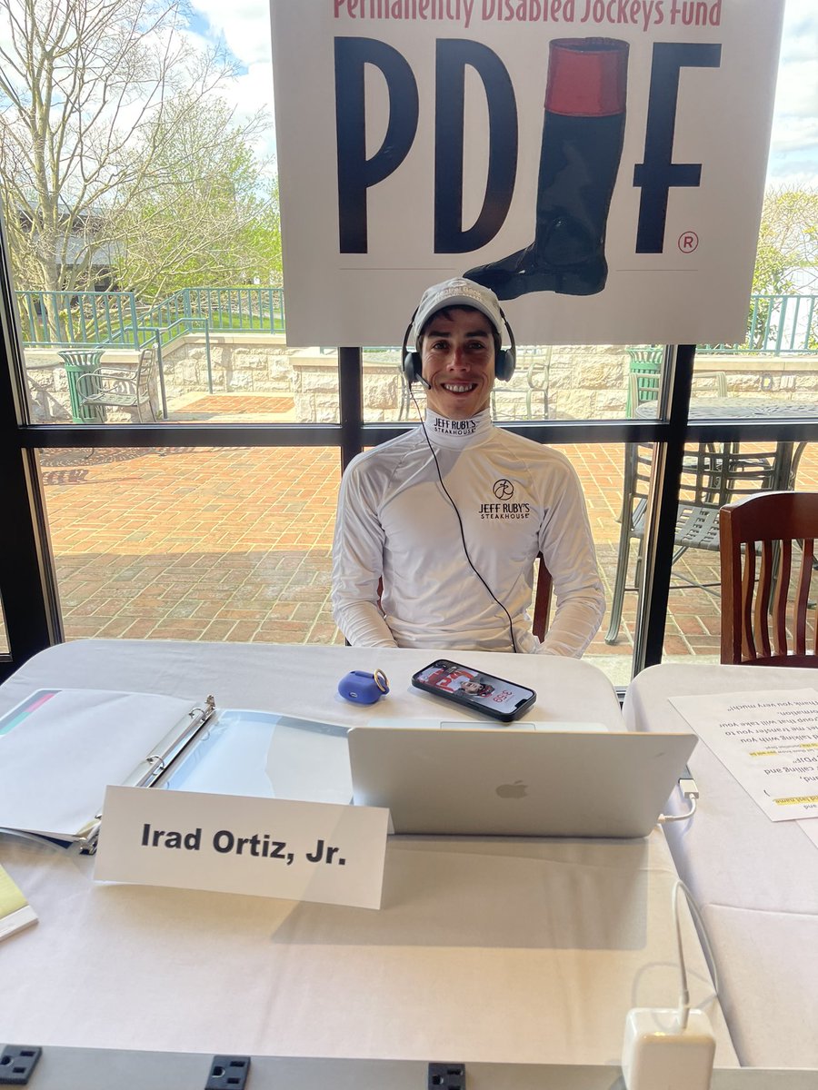 And in between riding and winning races, @iradortiz was answering the phone during the 6th Annual @PDJFund Telethon hosted by @FanDuelTV at @keeneland. ☎️🏇🏽♿️