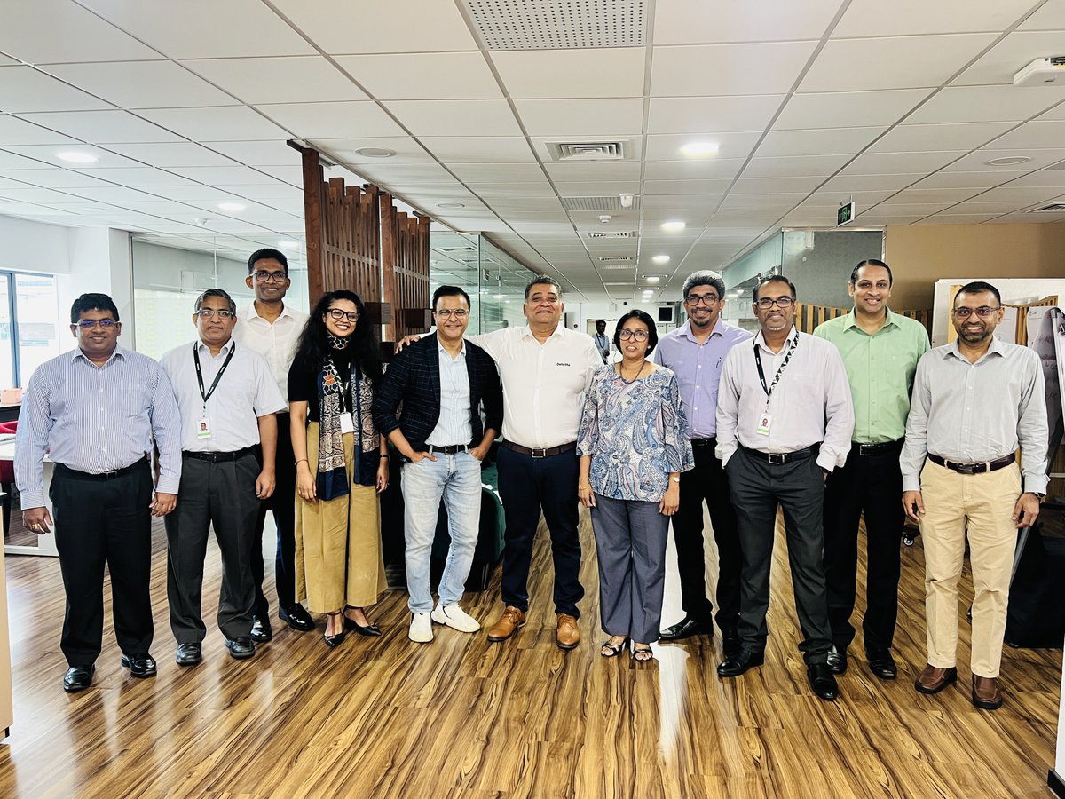 Unlocking Potential: Deloitte Sri Lanka recently completed Green Dot Training, covering Business Chemistry, Making Moments Matter, and Desired Behaviors. Equipping our team to deliver exceptional client service and foster stronger relationships.

#TeamCulture #DeloitteLK