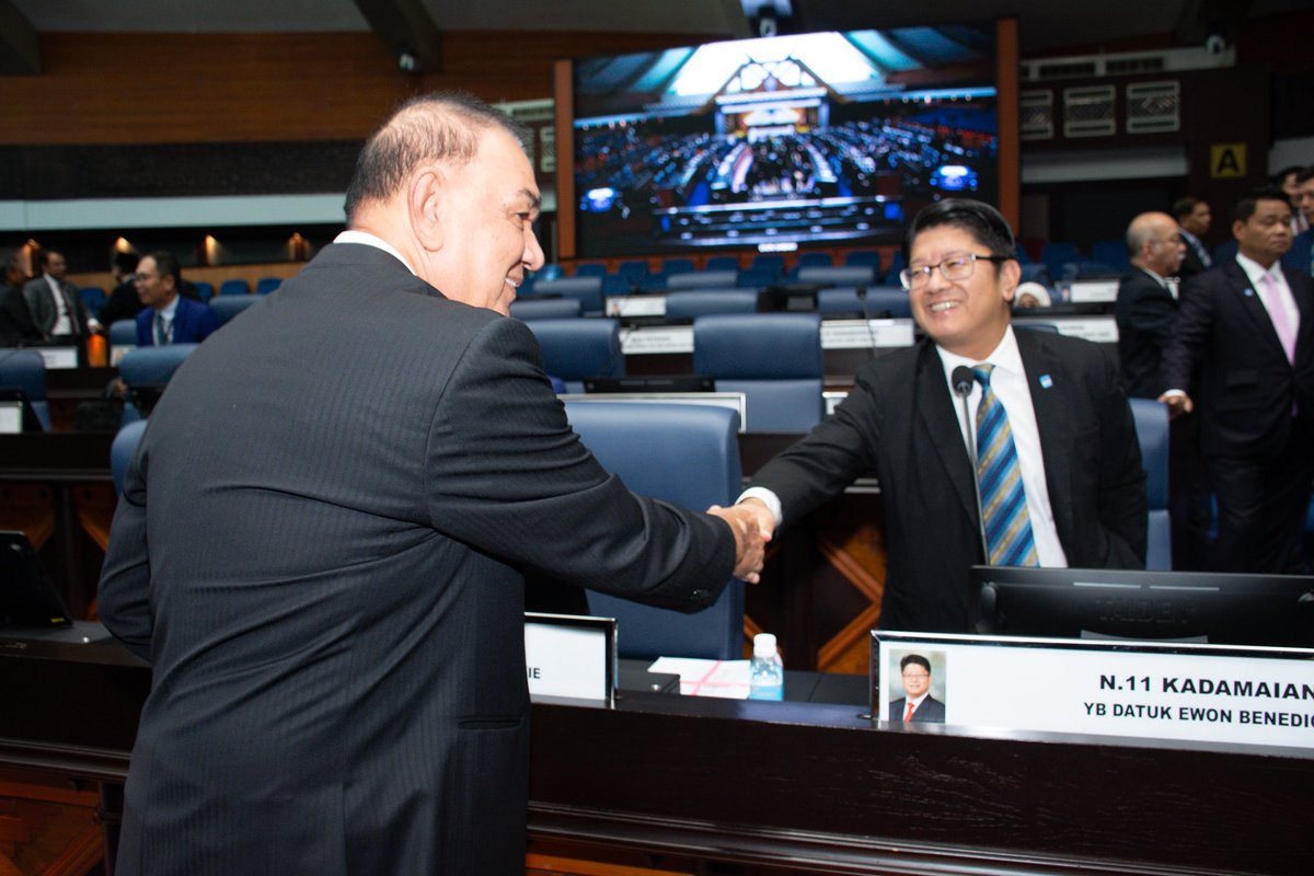 22 April 2024 | Kota Kinabalu

Menghadiri sidang Dewan Undangan Negeri (DUN) Sabah sebagai ADUN N11 Kadamaian dan seterusnya menyampaikan perbahasan ke atas ucapan dasar Kerajaan yang dizahirkan oleh Tuan Yang Terutama Yang Di-Pertua Negeri Sabah semasa istiadat pembukaan pada…