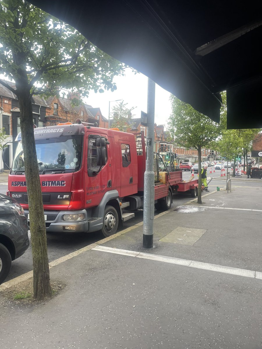 Another week begins and more vanloads of road workers . This has been ongoing since October ? When will it end ? #smallbusiness #Belfast #Belfastretail