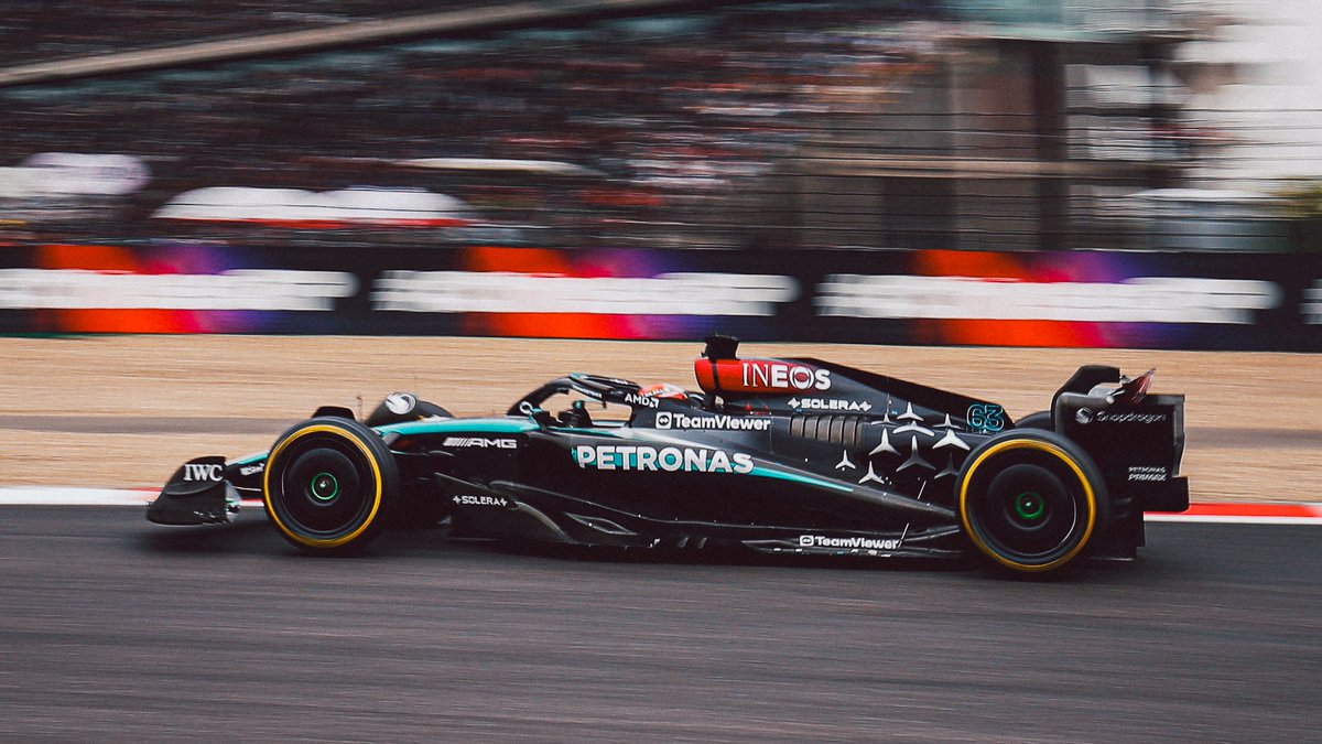 #F1 – A weekend of contrasts: @LewisHamilton secured a Sprint podium but faced a tough grid position for the Grand Prix. @GeorgeRussell63 showed a solid performance, finishing the race in P6. In the end, both drivers scored valuable points for the team. 💪 #ChineseGP