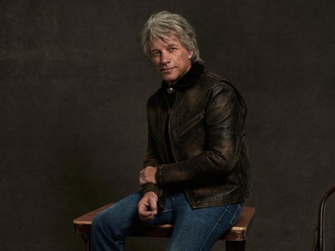 Bon Jovi, 40 anni: 'Il nuovo album è gioia. Richie è un fratello' rockol.it/news-743996/bo…