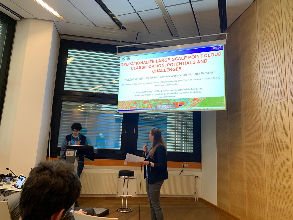 our co-organized @EuroGeosciences session on 'Advances in #Geospatial #AI for large-scale, regional & continental #mapping' was a success! meetingorganizer.copernicus.org/EGU24/session/… stay-tuned for further activities on the topic! @IGNFrance @FBK_research @USGS @NRCan #photogrammetry #LiDAR