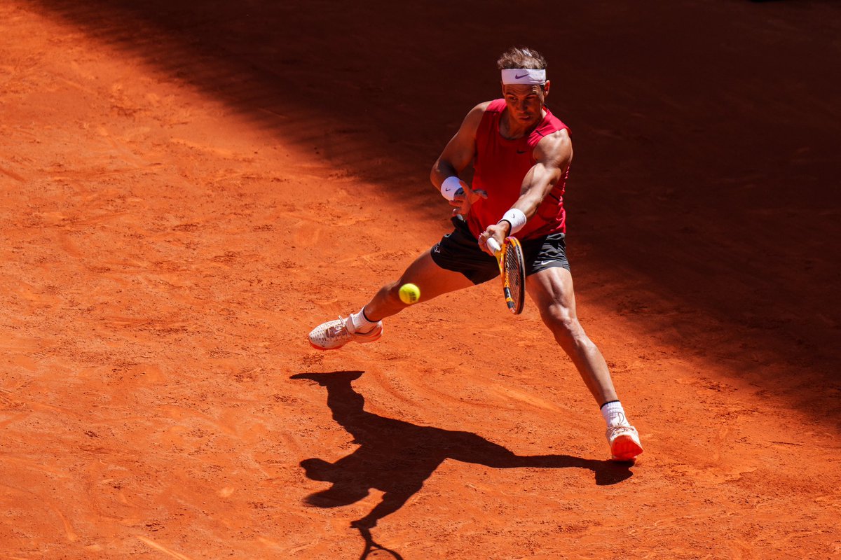 🇺🇸 Darwin Blanch to face Rafael Nadal in the 1st round in Madrid ▫️ 16 years old ▫️ World No.1028 ▫️ 21 years apart from Rafa ▫️ So much fan of the Spaniard to the point of posting stories of his practice Magic.