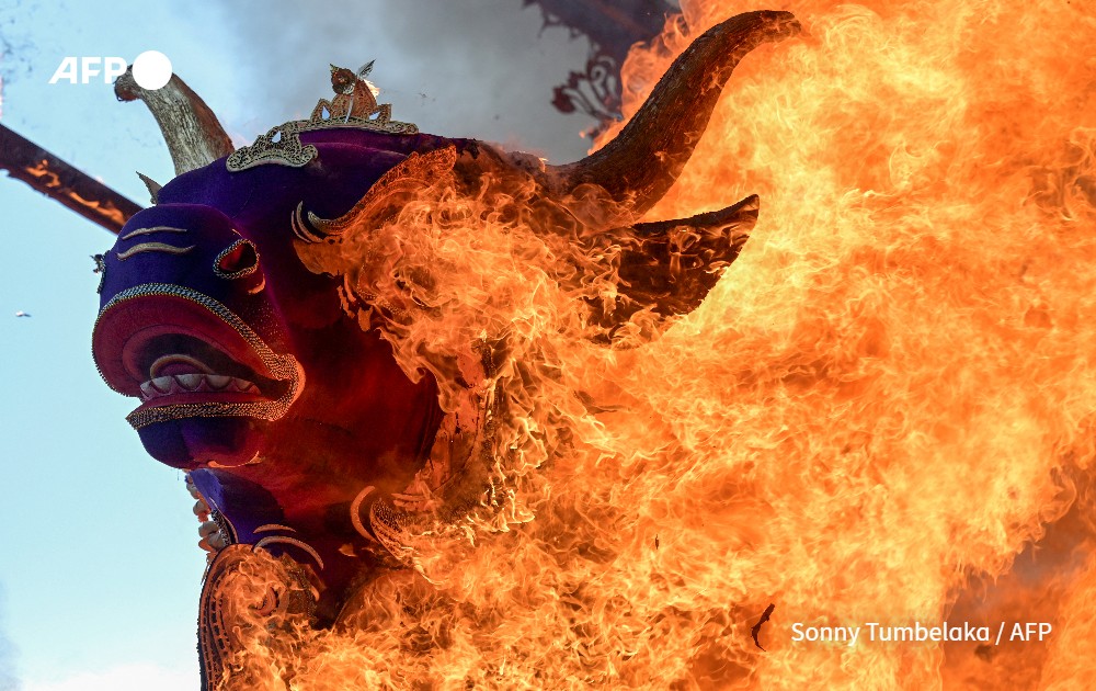 AFPcom's tweet photo. 📸 #AFP topshots of the week (13 April - 19 April 2024) include pictures by @Michele_Spatari, Sonny Tumbelaka, Madaree Tohlala and @bijuboro1981.

👉 Available here: https://t.co/Q8pVe4asQk

#photography #photojournalism #AFPPhoto @AFPphoto https://t.co/rBaje0fgjA