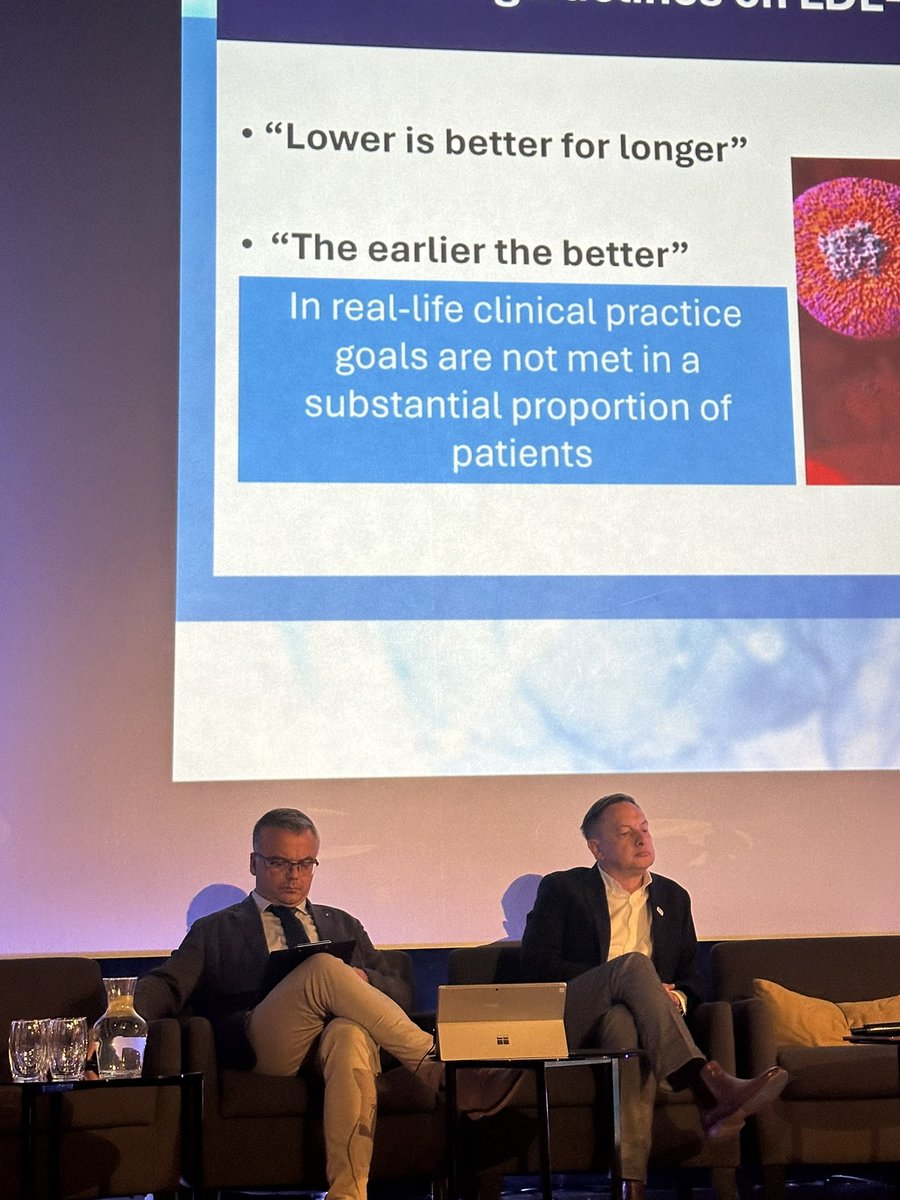 maciejbanach's tweet photo. A lecture by Prof. #AncaStoian on how to diagnose lipid disorders! Based on our @PoLACongress & #PTDL 2024 guidelines! Great thanks to her! Amazing talk💪 @SBogdan58 https://t.co/pwu84WV0Zn