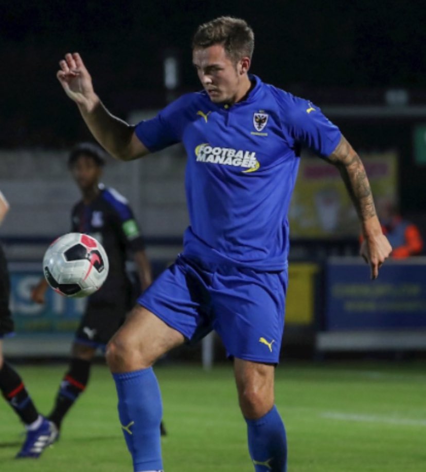 In and around the AFC Wimbledon first 
team squad between 2018 and 2020 
@TommyWood_98 made six first team 
appearances, scoring his only goal in a
EFL Trophy against Southend in 2019. 
Welcome to WOPA Tommy 🔵🟡🤝