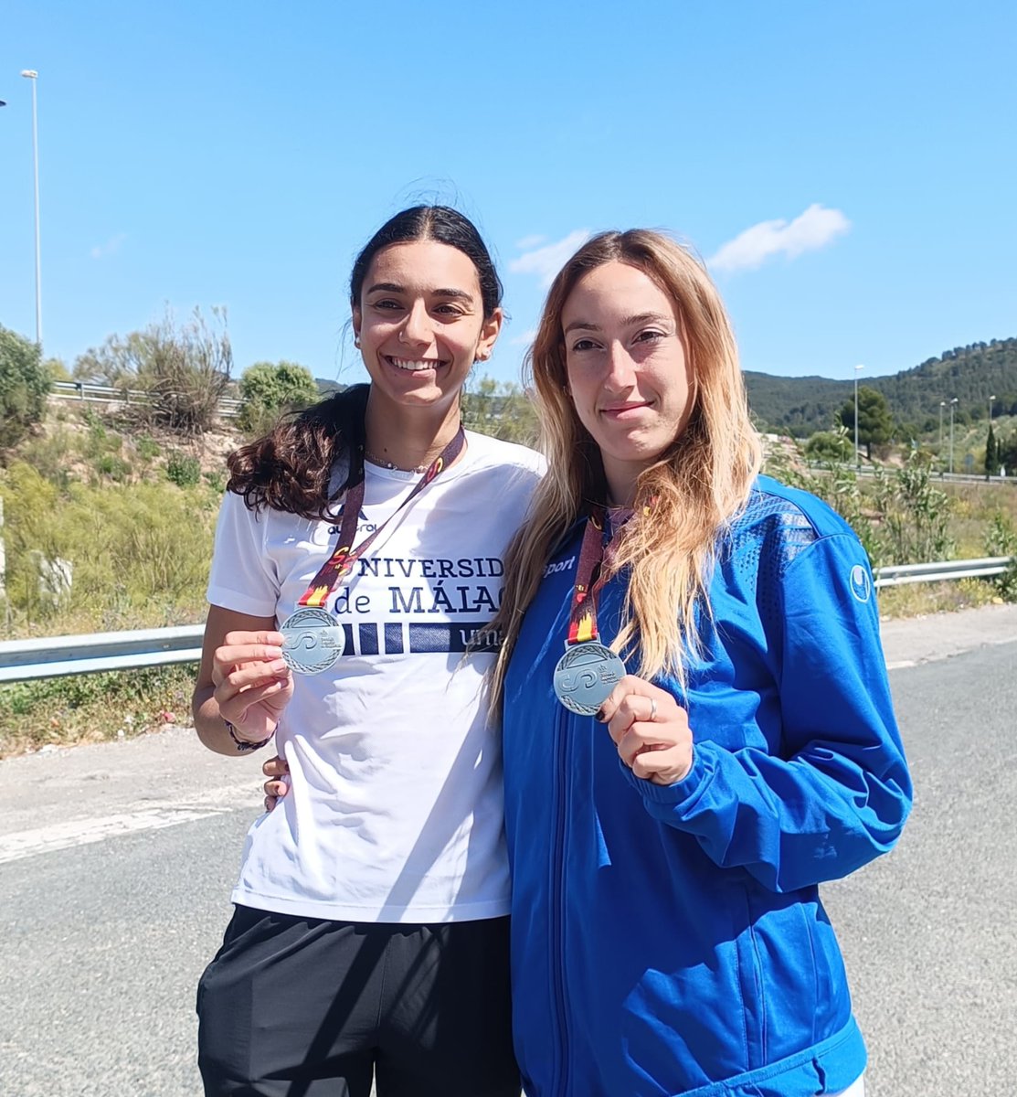Laura Aguilera y Virginia Martín, medallas de plata en los Campeonatos de España Universitarios de Atletismo. Toda la información deportes.uma.es