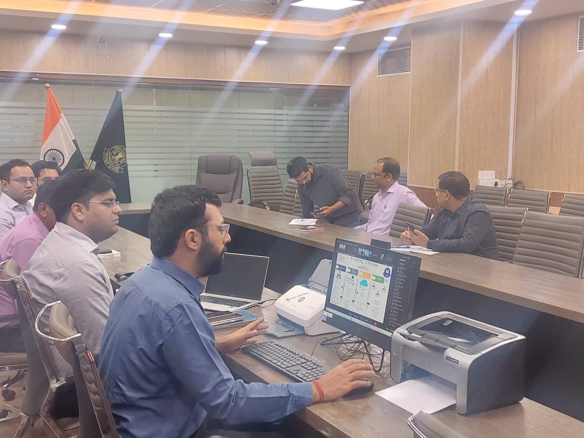 An Informative Webinar was conducted on “E-Invoicing and related provisions” by the Officers of Delhi South CGST Commissionerate with Tax-payers and Trade Associations on 22.04.2024. Various stakeholders participated and their queries were addressed. #CBIC4taxpayers