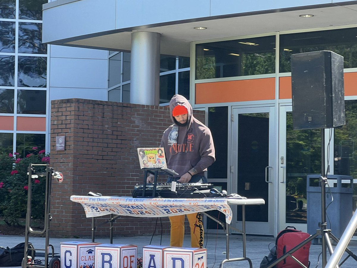 Lakers, Spring 2024 Grad Bash, UC Plaza now until 2 PM! Come out and celebrate our graduating seniors and get a meal! All students free with Laker ID!
<a href="/CsuLakerLife/">CSULakerLife</a> <a href="/CSUDRW/">CSUDRW</a> <a href="/CSUHousing/">CSU Housing</a> <a href="/CSU_SA/">Clayton State SA</a> <a href="/ClaytonState/">Clayton State</a>