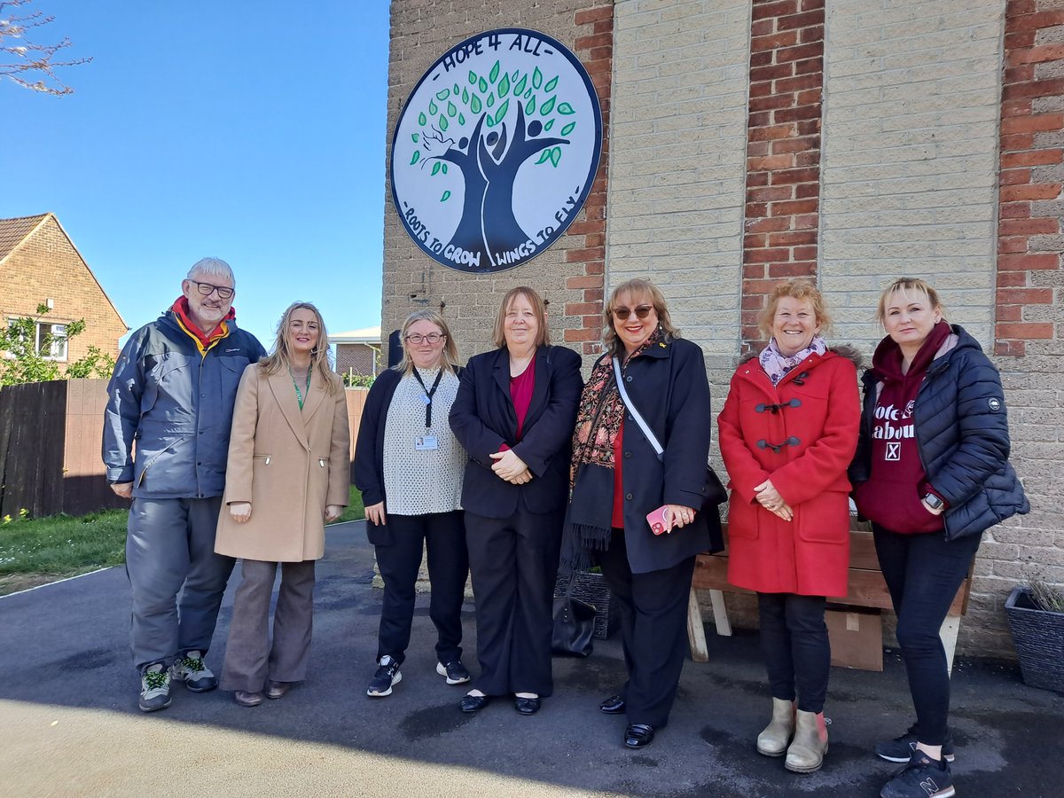 Hope4All were delighted to welcome @SharonHodgsonMP last week to showcase the work of their Shop4All & Cafe4All initiatives & discuss plans for the @NextDoor Centre. With more space, they plan to increase what they offer inc. youth provision, Job Club & Confidence Workshops.