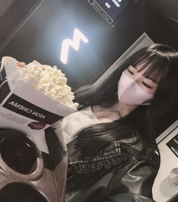 Twitterのコスプレ画像30