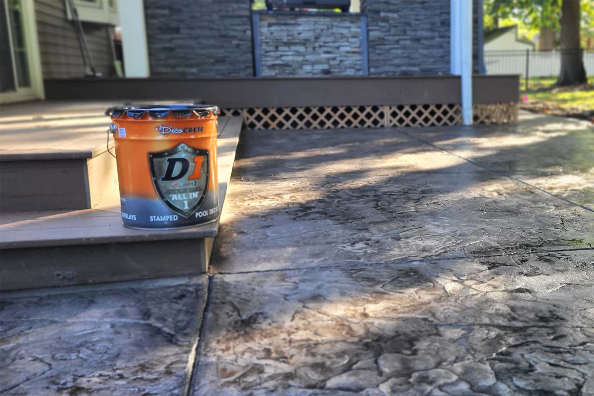 Deco-Crete tweet media