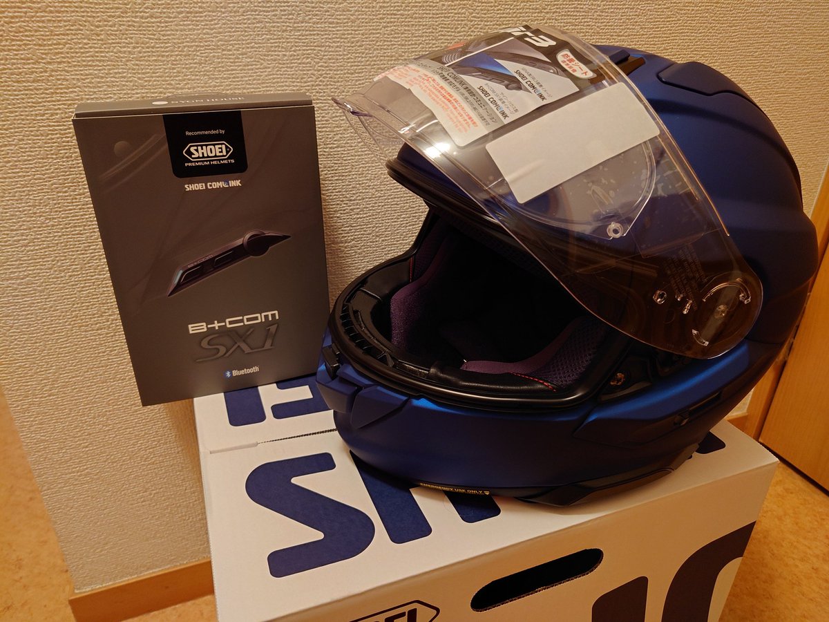 納ヘル🪖
GTAir3とB+COM SX1を買っちった👌
さすが専用設計のインカムだからキレイに取り付けできました！
ただ、チークパッドはケーブルが邪魔して取り付け辛いので、ピンに引っ掛かるまで強めに押し込める必要ありです

#GTAir3
#B COM SX1