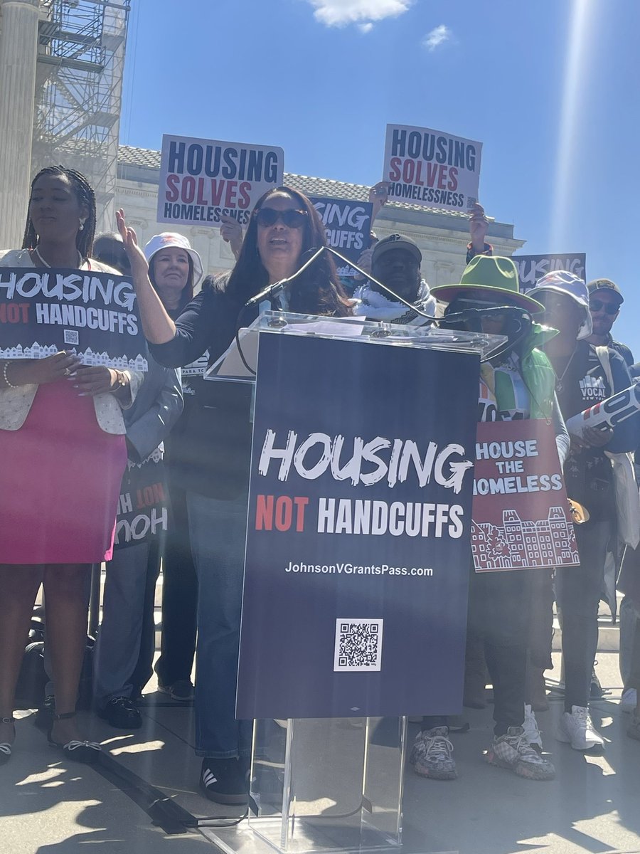 How to solve homelessness: ✅Create & preserve affordable housing ✅Fund rental & homelessness assistance programs ✅Accessible healthcare “These things happened just a few years ago for the pandemic—our government made it happen. It is a choice.”…