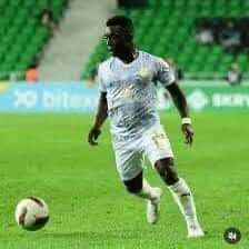 Birçok Sosyal Medya Hesplarında AlDAIR ın maçı sattı gibi yorumlar yapılıyor bu yorumlara katılmıyorum.
ALDAIR Bodrumspor maçında  eksiklikten ötürü kendi mevkinde değil defans oynadı.
Yaptığı hamleler yanlıştı fakat şu bilinmeli ki genç bir futbolcu defansif özelliği yok