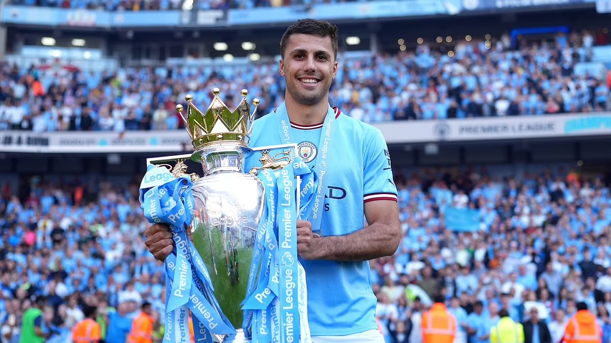 Yves Bissouma has said that he believes Rodri is the best defensive midfielder in the world right now, and that he believes Manchester City will be Premier League champions come the end of the season.