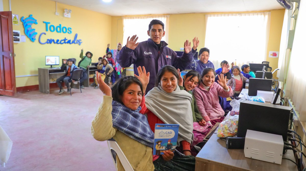 #CAD 💙 Conoce cómo estamos impulsando la #alfabetizacióndigital de más peruanos, gracias a nuestra iniciativa CAD. 🧑‍💻👩🏽‍💻
Aquí te mostramos nuestro balance del mes de marzo. ✨

🗞️Nota de prensa 👉 acortar.link/8LpTC6