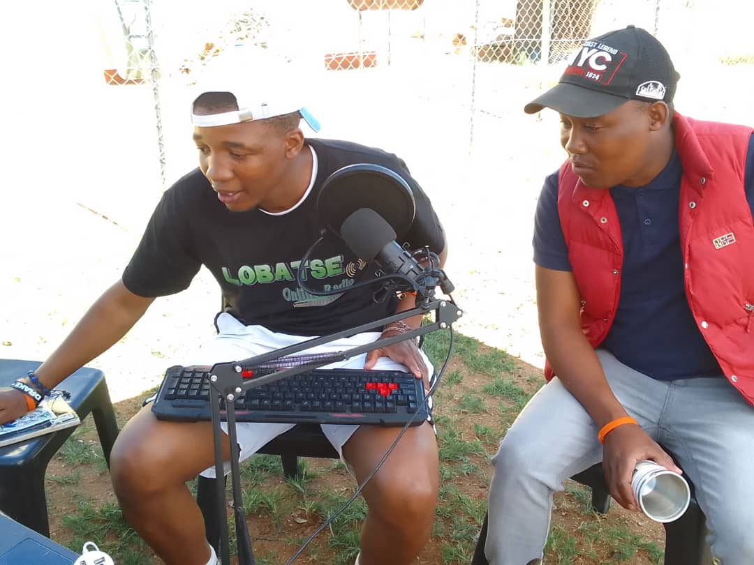 Last Friday, our participants under our  'Finding the Leader Within' programme funded by FACET, unleashed their creativity! 💡 From DIY plate mats to tasty smoothies, they dove into hands-on projects.  #FindingTheLeaderWithin #Empowerment #MonetizeYourTalents #UnlockingPotential