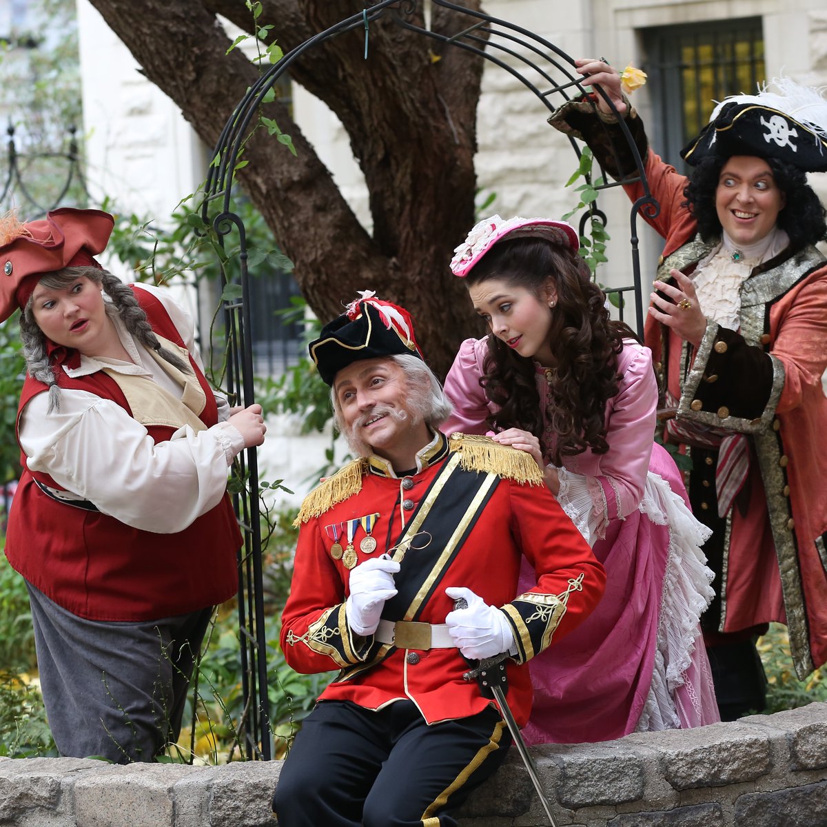 connect2culture's tweet image. Time for Three (@tf3 + @connect2culture), Art in the Park (@GWCarverNPS), "The Pirates of Penzance" &amp;amp; An Evening of G&amp;amp;S Favorites (@NYGASP + @connect2culture), "Faces &amp;amp; Familiar Places” (Maple UnCommon), and more!

Details → mailchi.mp/connect2cultur…

#connect2culture #joplinarts