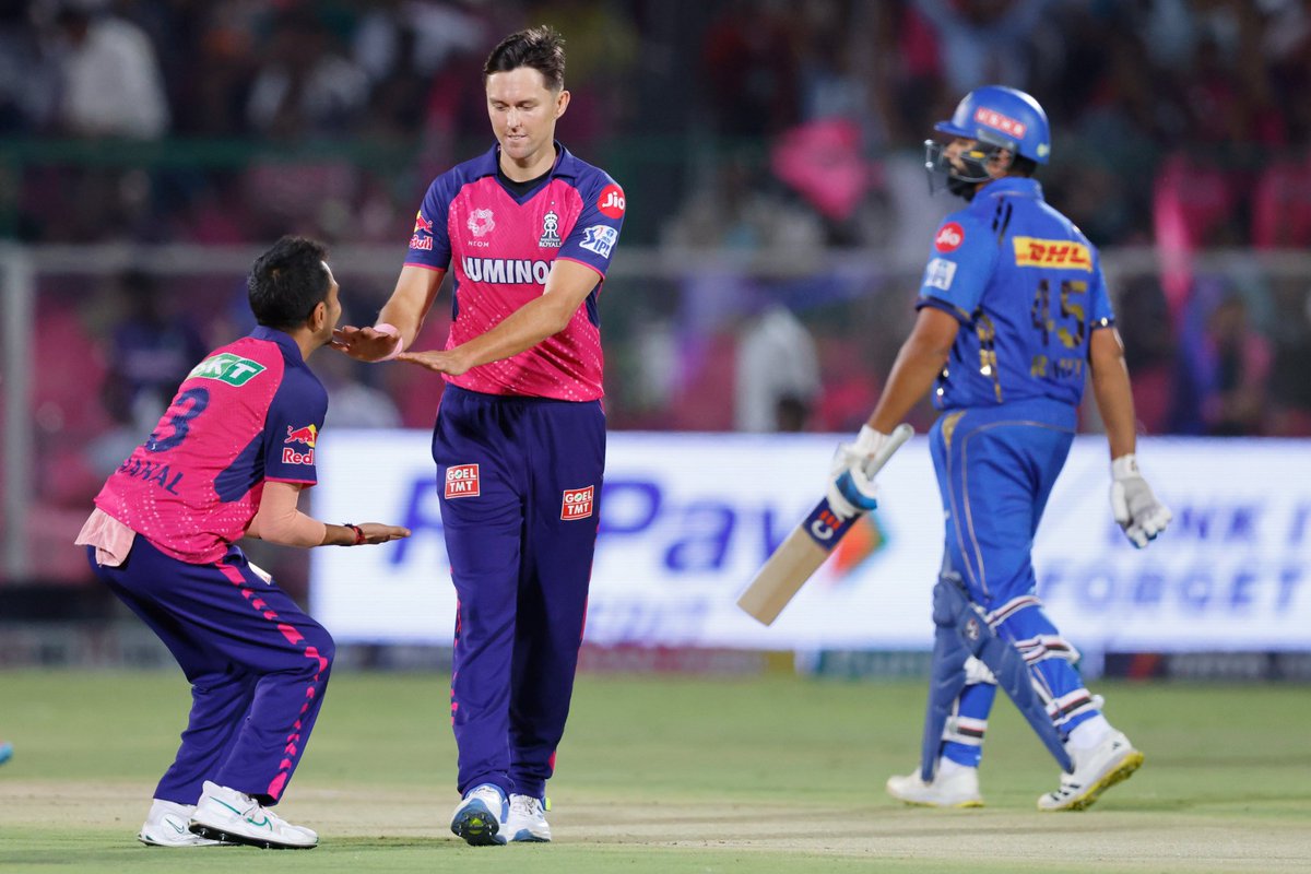CricketFeedIN's tweet photo. MI vs RR, MATCH 38
Trent Boult's Performance
4-0-32-2
#RRvsMI #TrentBoult #RohitSharma
#ViratKohli #IPLCodeofConduct
#SandeepSharma #TilakVerma #YuzvendraChahal #200IPL https://t.co/qu6Wr0TcdE