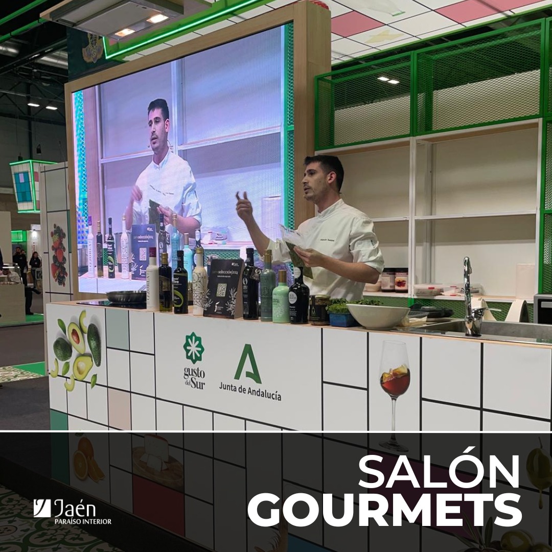 Los AOVEs #JaénSelección2024 y el Restaurante Almoroje de #Siles, recientemente galardonado con un SOL de la @guiarepsol y premio @degustajaen, protagonistas en el primer día de la 37 Feria Internacional de Alimentación y Bebidas de Calidad #SalónGourmets #SG24 de @GrupoGourmets